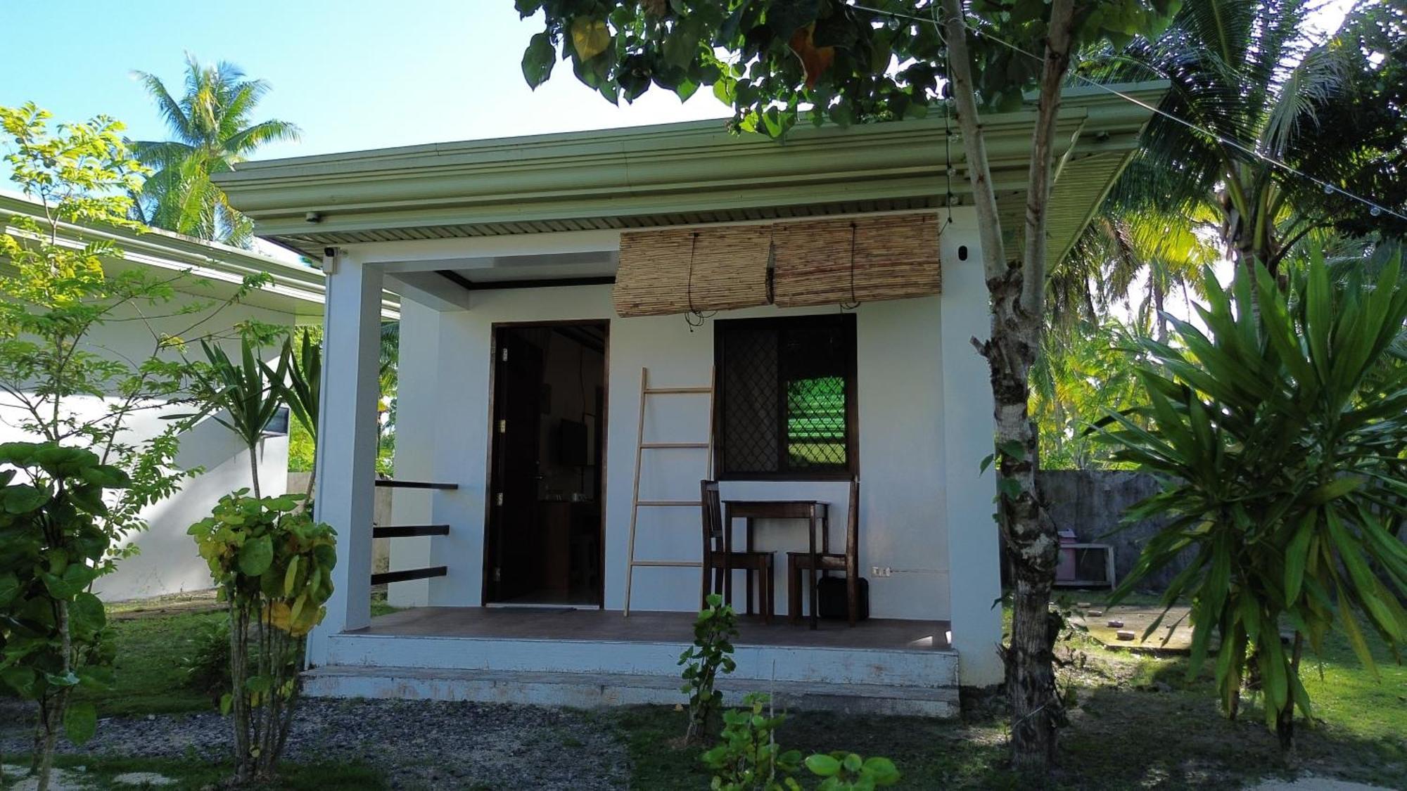 General'S Hideout Siargao Hotel Хенерал Луна Екстериор снимка