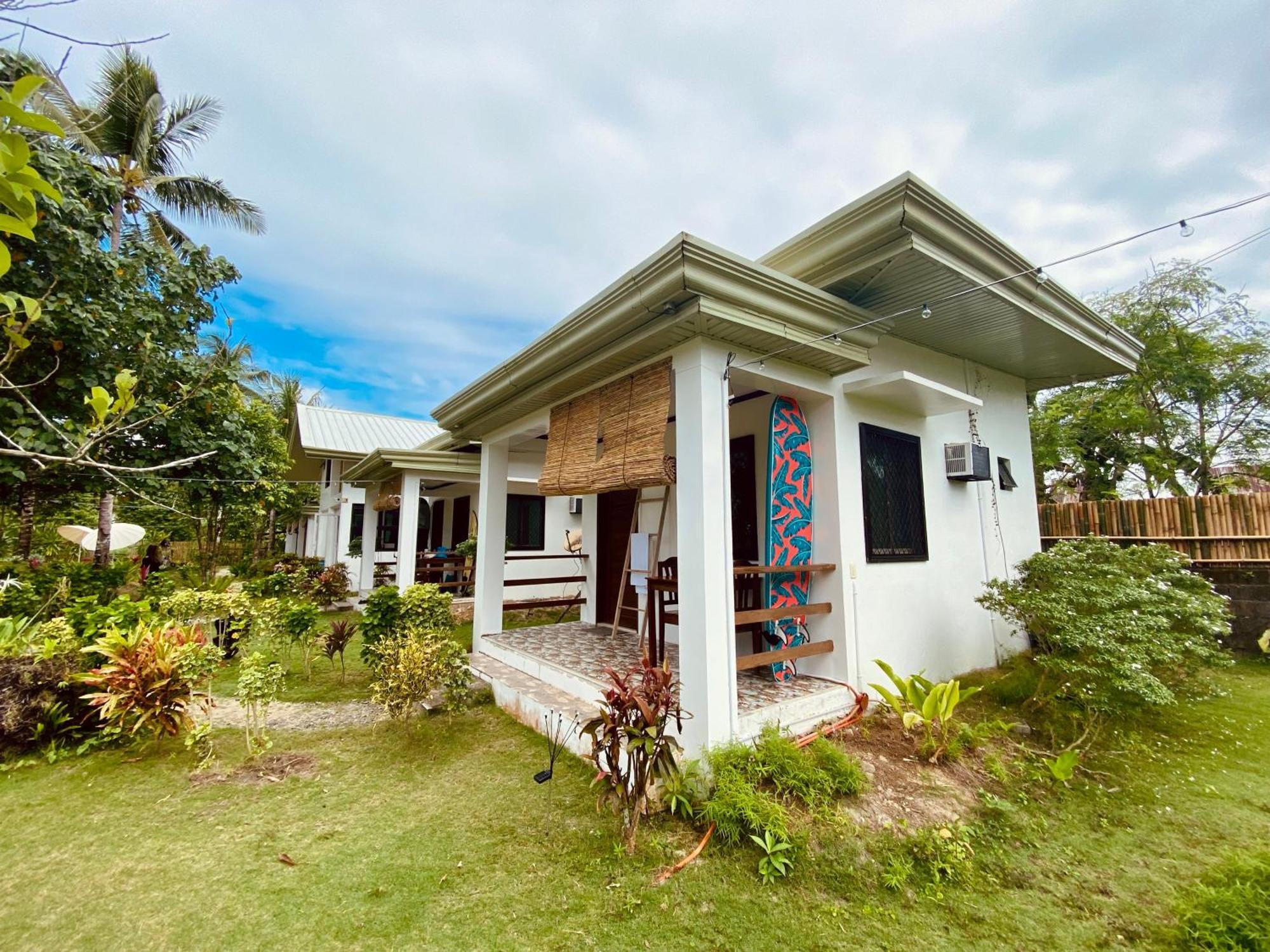 General'S Hideout Siargao Hotel Хенерал Луна Екстериор снимка